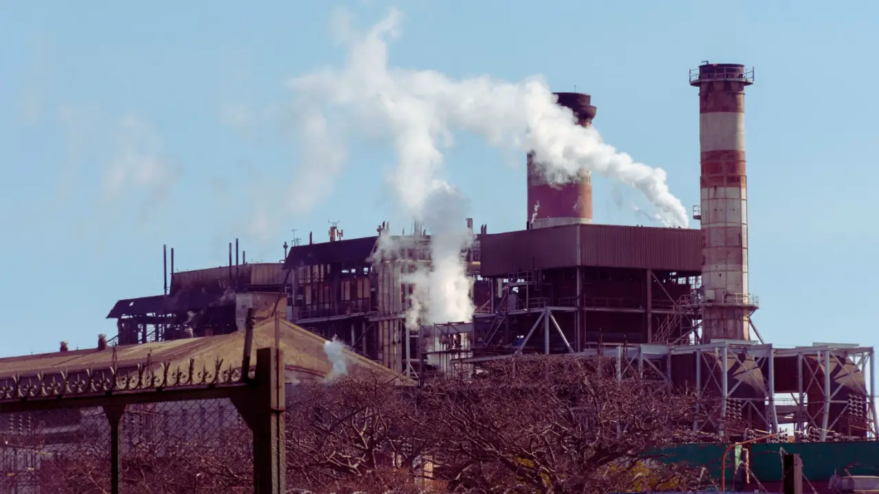 AI Data Center Boom Revives Aging Power Plants