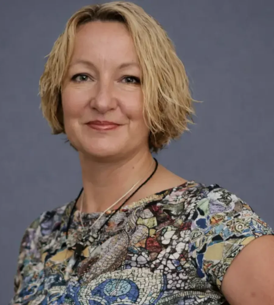 Venessa Moffat Headshot